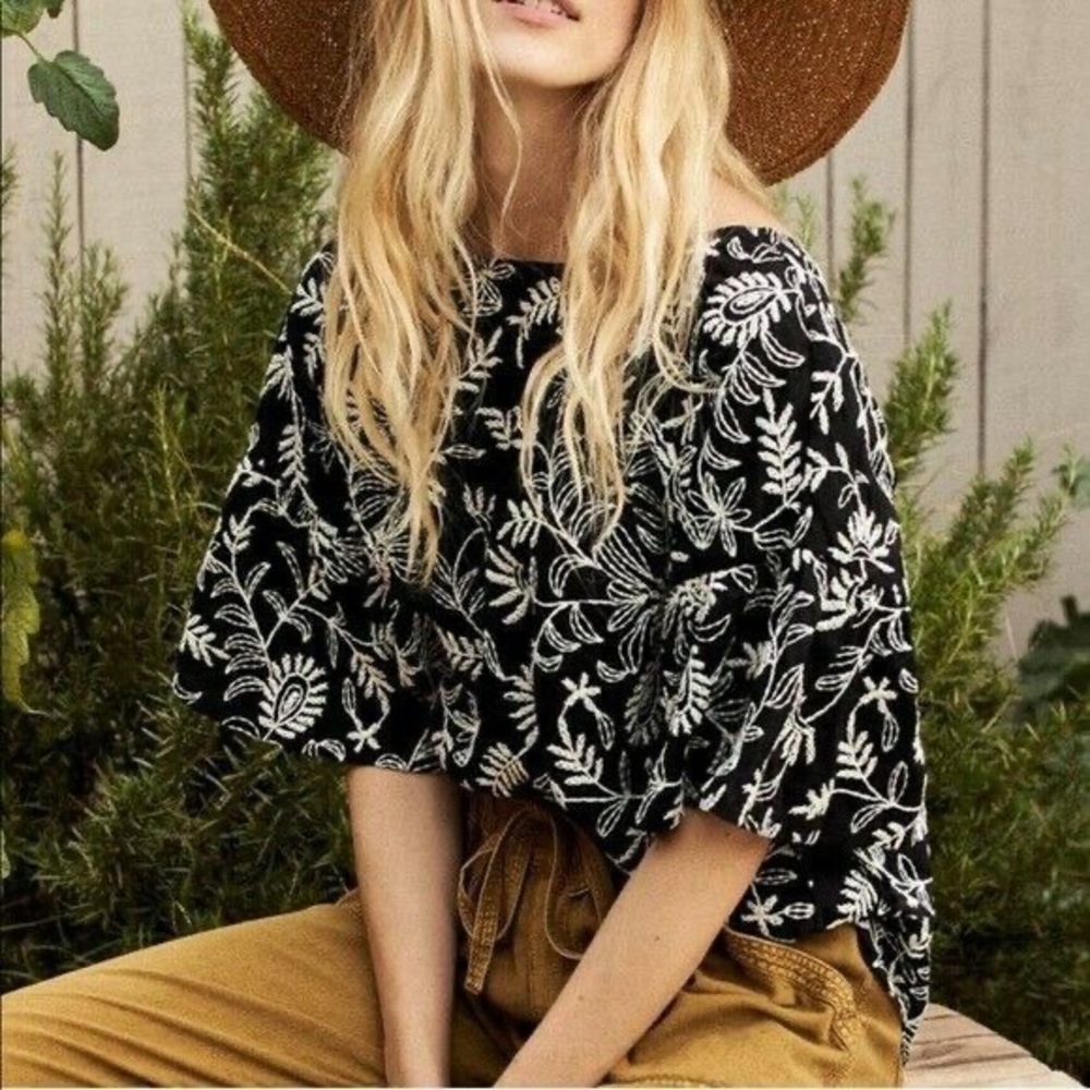 ANTHROPOLOGIE RORY FLORAL EMBROIDERED BLOUSE PULLOVER TOP BLACK WHITE